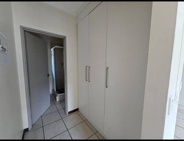 1 BEDROOM PROPERTY TO RENT IN LONEHILL